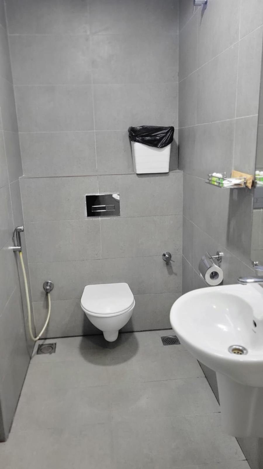Отель Grace Residency Chennai Airport Экстерьер фото